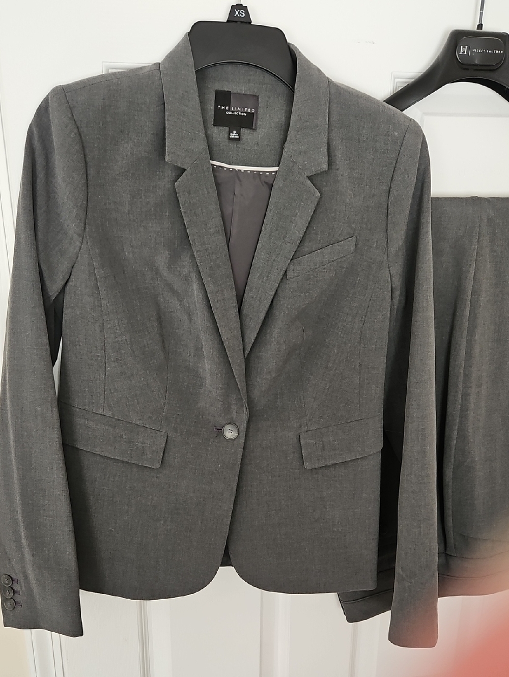 The Limited Women's Gray Tailored Blazer And Pant Set